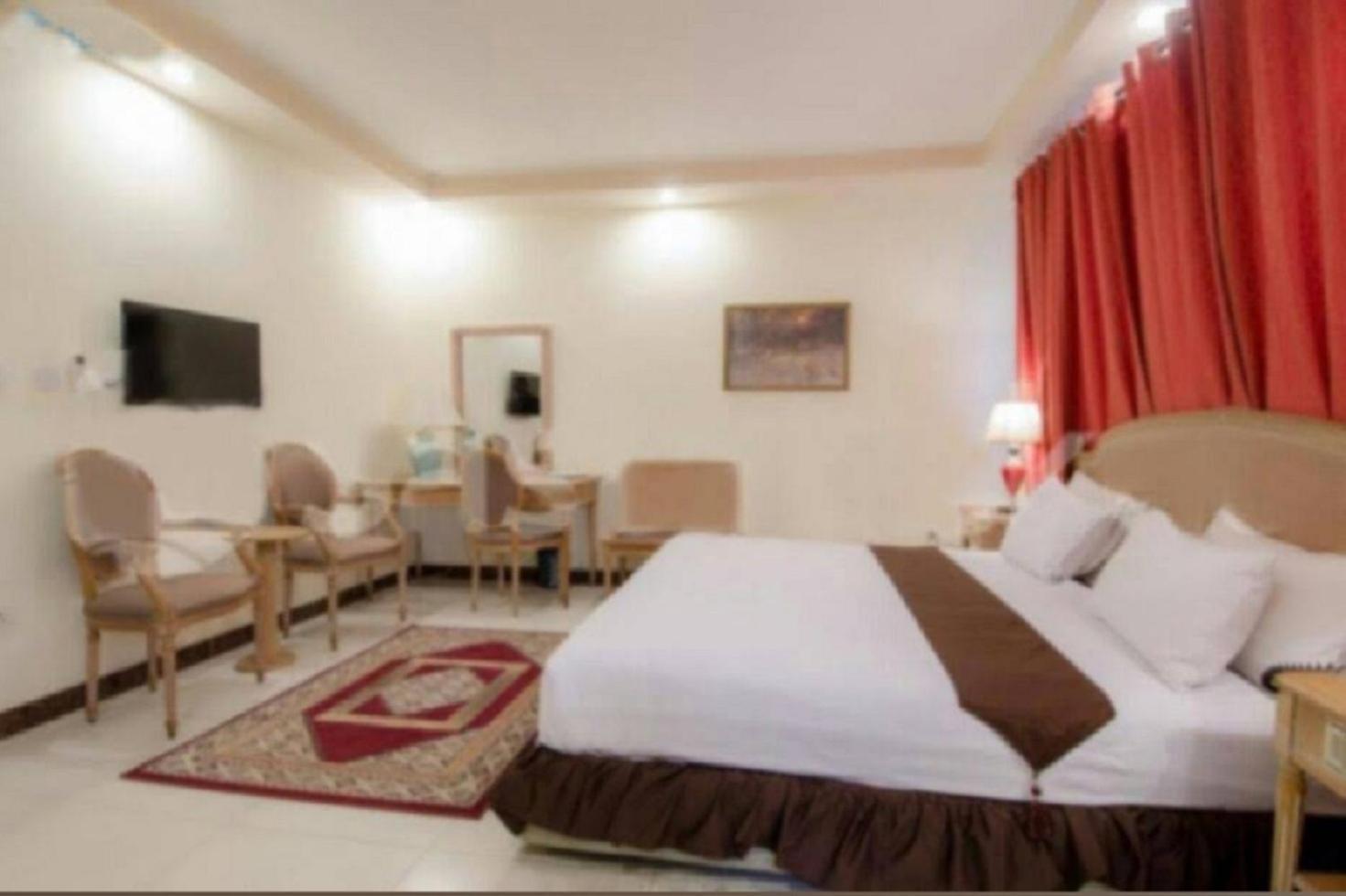 Panoramic Hotel ラホール エクステリア 写真
