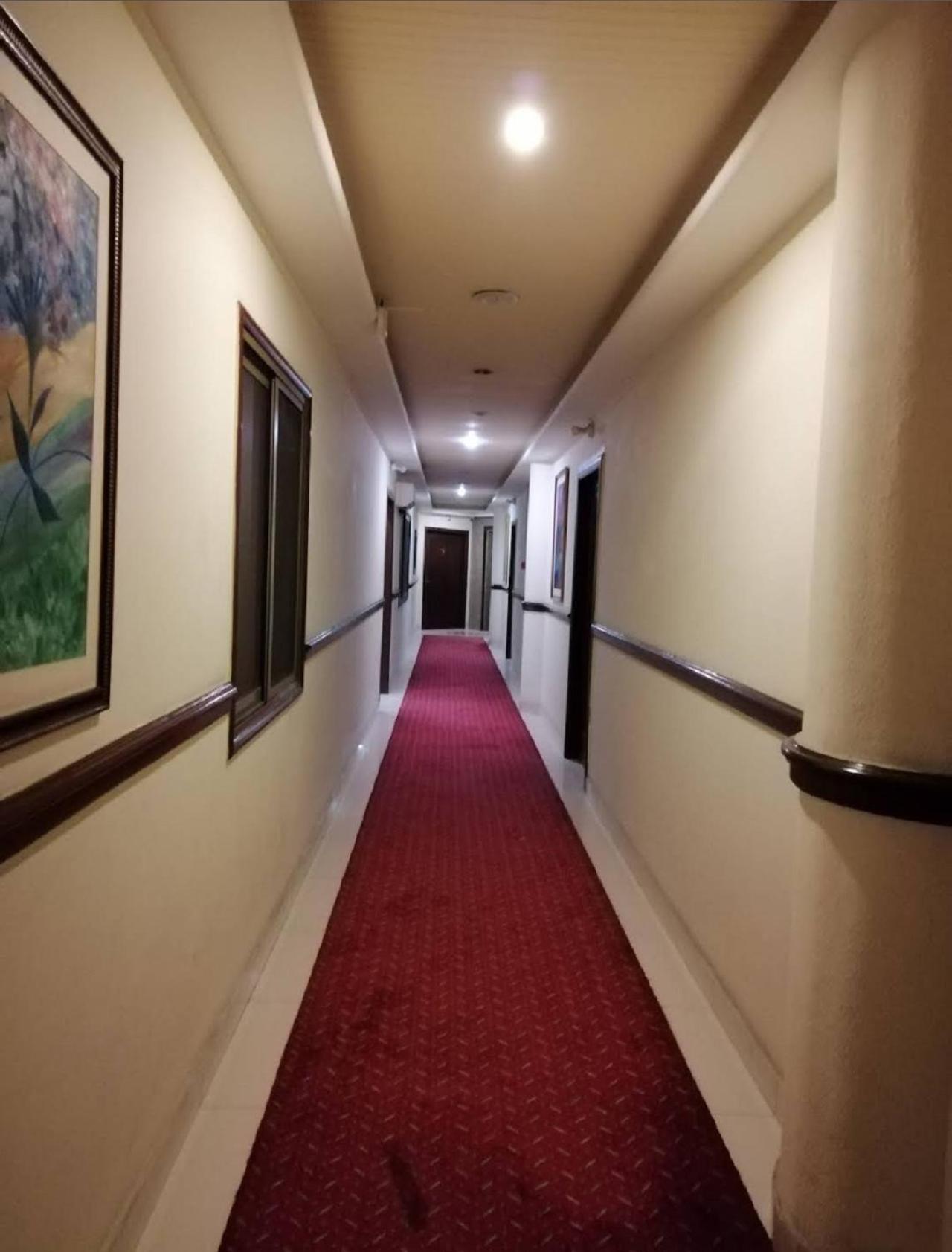 Panoramic Hotel ラホール エクステリア 写真